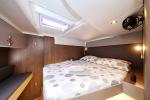 Yachtcharter Bali Catspace Jenny aussenansicht 23