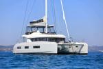 Yachtcharter Lagoon55 42cab Champagne