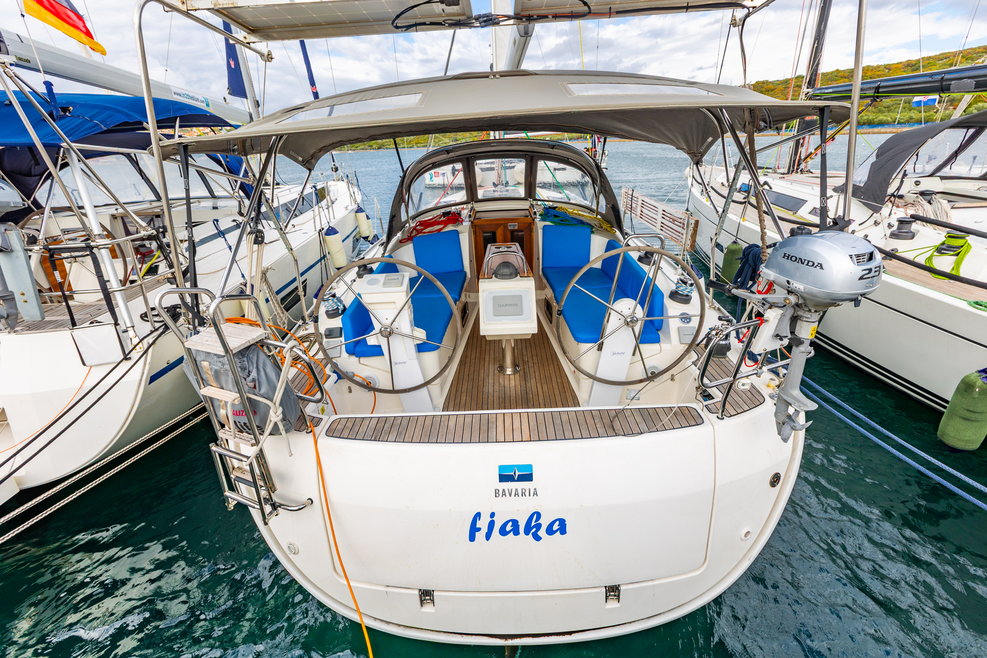 Yachtcharter BavariaCruiser37 Fjaka