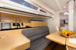 Yachtcharter Dehler38SQ Carla 9