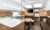 Yachtcharter Elan40Impression Danu 3