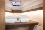 Yachtcharter Elan40Impression Danu 9