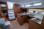 Yachtcharter SunOdyssey440 Loleta 12