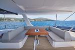 Yachtcharter Leopard53 OW Good Vibes 10