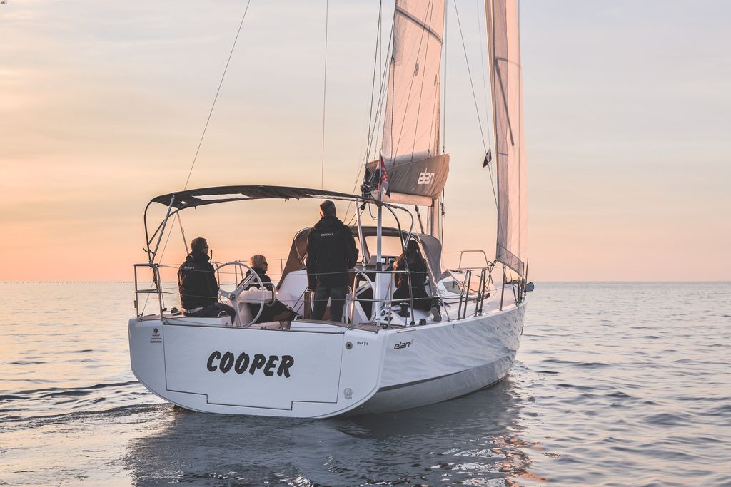Yachtcharter ElanE4 Cooper