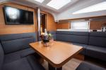 Yachtcharter Elan40Impression Stardust 9