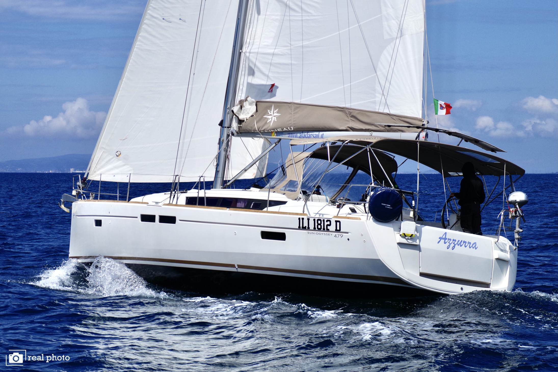 Yachtcharter SunOdyssey479 Azzurra