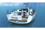 Yachtcharter custom/36139/dufour_412_rear_view_pic3
