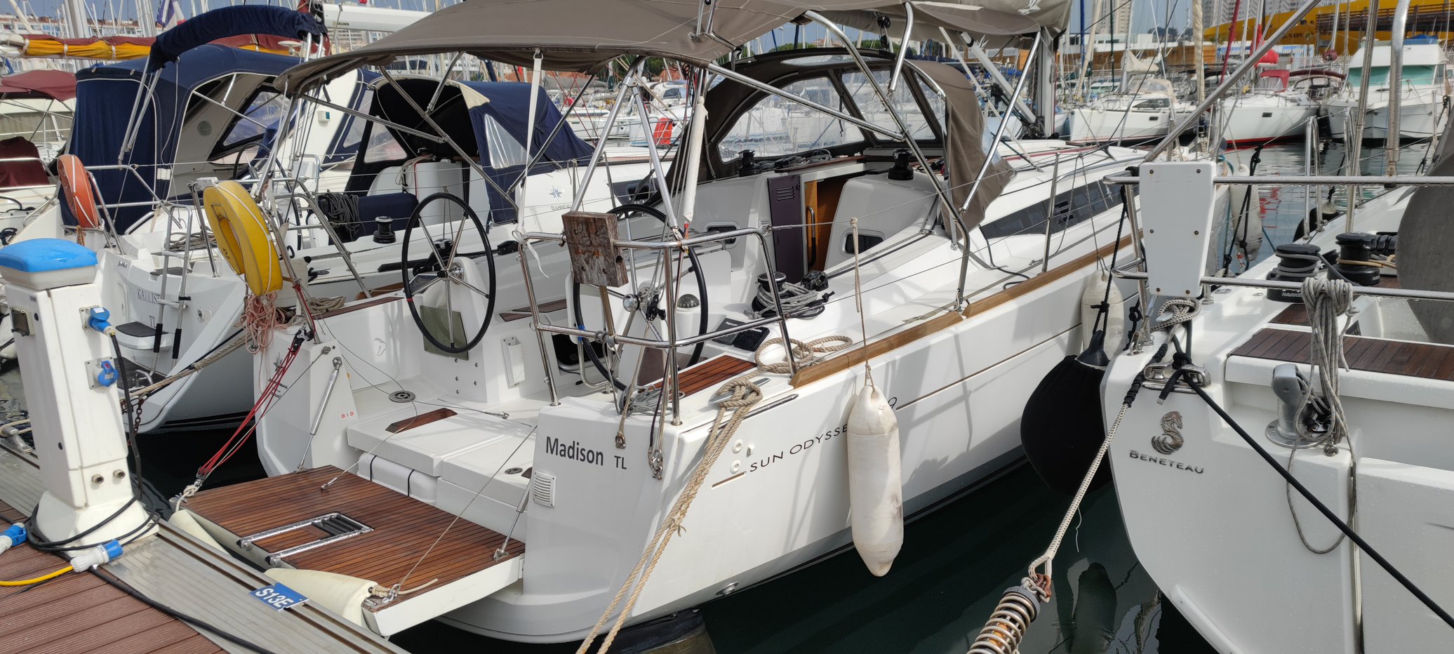 Yachtcharter SunOdyssey349 Madison