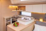 Yachtcharter Dufour44 10