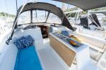 Yachtcharter Dufour412GrandLarge Apus 1