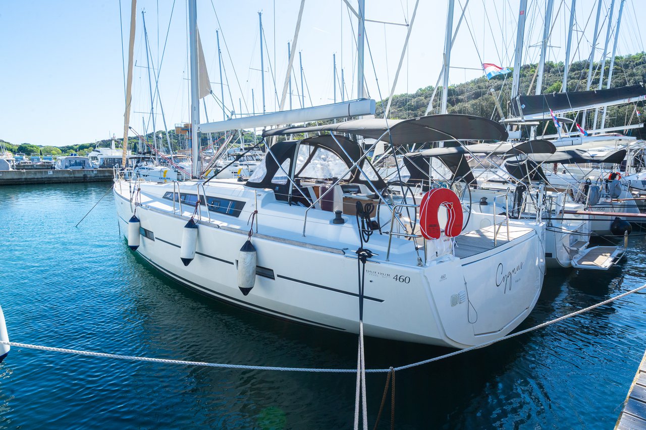 Yachtcharter Dufour460GrandLarge Cygnus