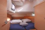 Yachtcharter SunOdyssey419 Sunny 13