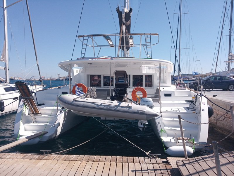 Yachtcharter Lagoon450F Golden Dream