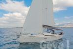 Yachtcharter Sun Odyssey 419 3 cab 2wc Geva I aussenansicht 3