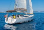 Yachtcharter SunOdyssey439 Marina I 8