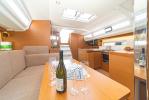 Yachtcharter Sun Odyssey 440 4 cab Esperos aussenansicht 11