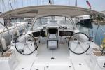 Yachtcharter Oceanis48 5Cab San Clemente 2