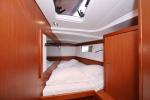 Yachtcharter Oceanis48 5Cab San Clemente 14