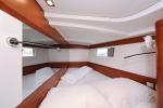 Yachtcharter Oceanis48 5Cab San Clemente 15