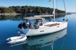 Yachtcharter SunOdyssey389 Tina 3