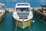 Yachtcharter Sealine C390 3cab Tireless aussenansicht 5