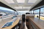 Yachtcharter Sealine C390 3cab Tireless aussenansicht 17
