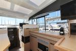Yachtcharter Sealine C390 3cab Tireless aussenansicht 20