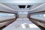Yachtcharter Sealine C390 3cab Tireless aussenansicht 28