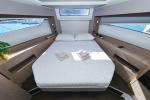 Yachtcharter Sealine C390 3cab Tireless aussenansicht 29