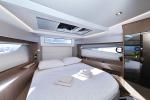 Yachtcharter Sealine C390 3cab Tireless aussenansicht 30