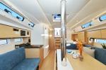 Yachtcharter Hanse360 Amelie 12