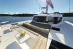 Yachtcharter Bali Catspace Rolling Stone aussenansicht 10