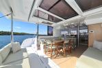 Yachtcharter Bali Catspace Rolling Stone aussenansicht 18