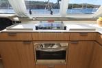 Yachtcharter Bali Catspace Rolling Stone aussenansicht 23