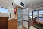 Yachtcharter Bali Catspace Rolling Stone aussenansicht 26