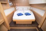 Yachtcharter Lagoon52F 42cab Jessy 33