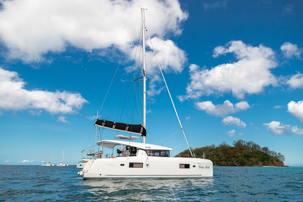 Yachtcharter Lagoon42 Golden Bride