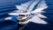 Yachtcharter SealineF430 Lomar