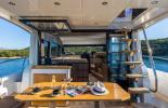 Yachtcharter SealineF430 Lomar 9