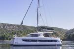 Yachtcharter BaliCatsmart 42cab First Whisper 2