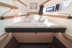 Yachtcharter Isla40 First Step 14