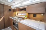 Yachtcharter Oceanis37 First Dream 11