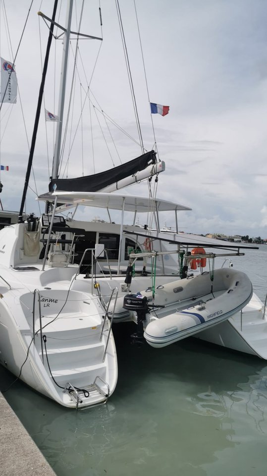 Yachtcharter Lagoon380 Lanme