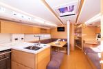 Yachtcharter GrandSoleil44R Sportski Vuk 44 2