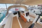 Yachtcharter Hanse388 Brukus 3