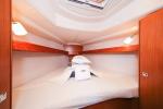 Yachtcharter BavariaCruiser34 Lara 10