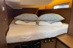 Yachtcharter Oceanis40 Magic 16