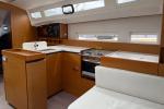 Yachtcharter SunOdyssey410 Maral 7