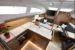Yachtcharter Elan40Impression Val 4